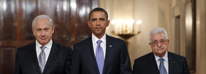 Netanyahu, Obama, and Abbas (L-R) at the White House, September 1, 2010.