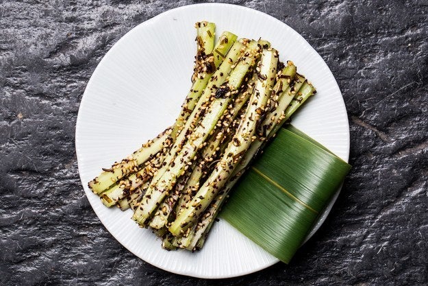 <p>Looks fancy but it's just <a rel="nofollow" href="http://www.bonappetit.com/recipe/kombu-celery?mbid=synd_huffpotaste" target="_blank">celery</a>, and it's delicious.</p>
