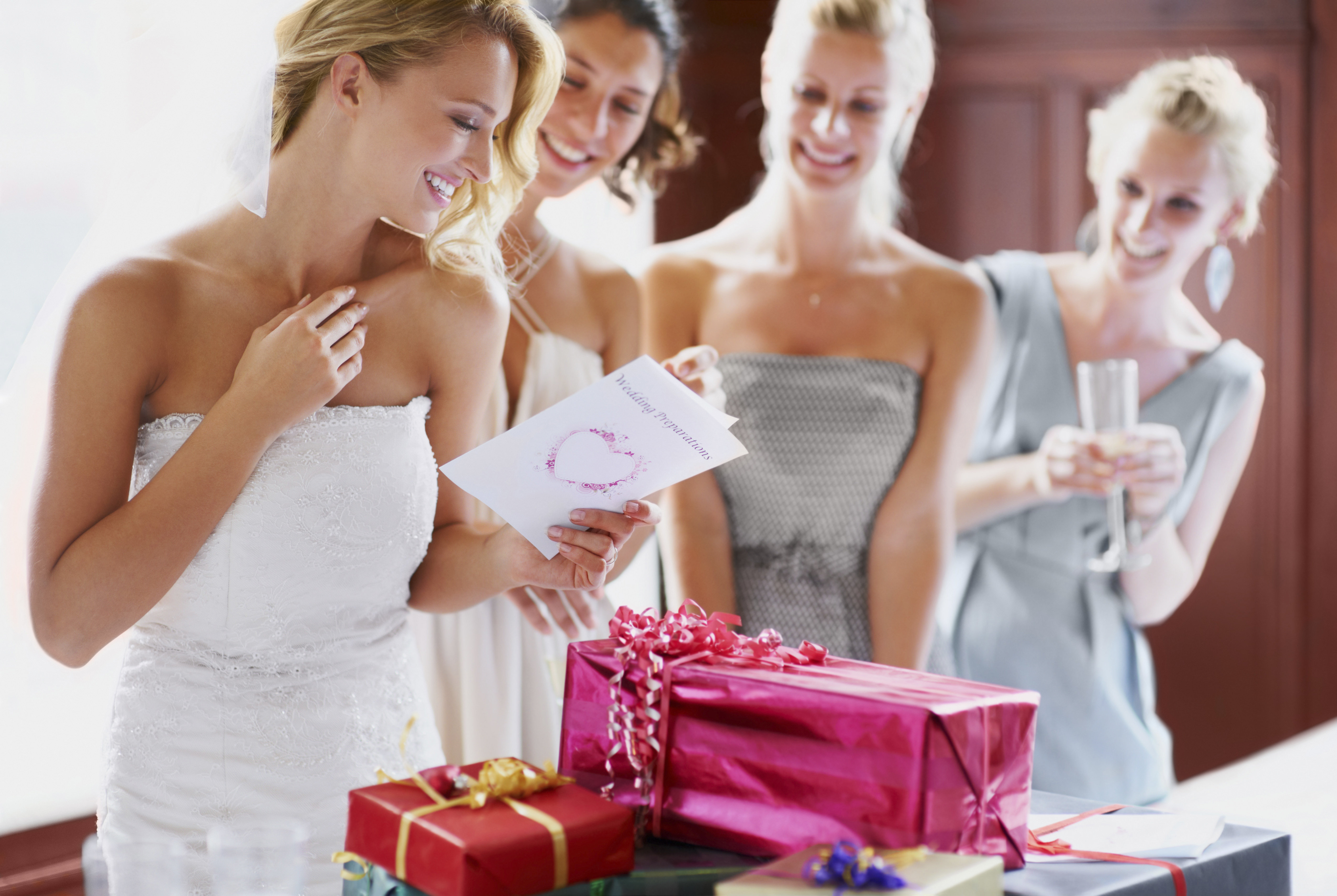 Exactly How Much Money To Give As A Wedding Gift Here Are 11 Factors 