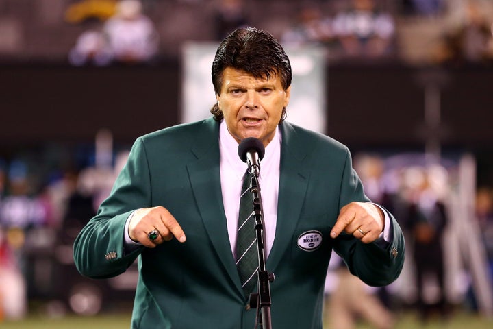 Mark Gastineau, pictured in his 2012 induction into the Jets' Ring of Honor, told WOR, "I led with my head all the time."