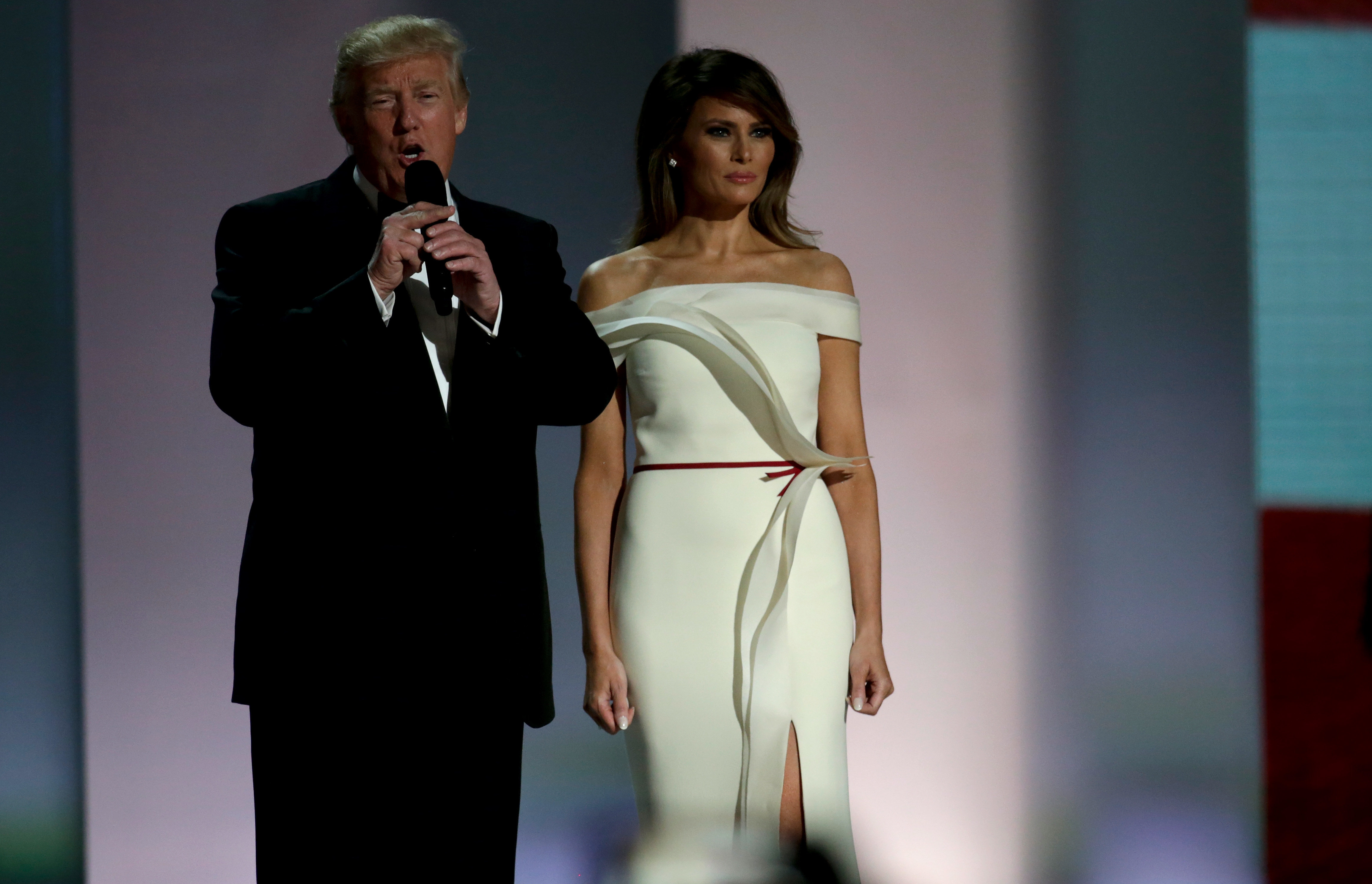 Melania Trump Wears A White Off-The-Shoulder Gown To The Inaugural Ball ...