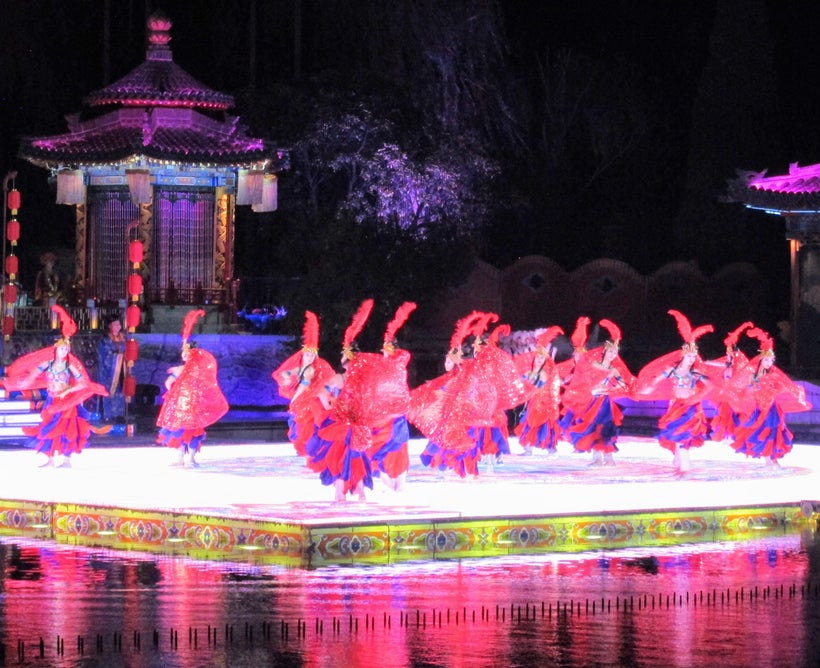 Shaanxi opera dance scene