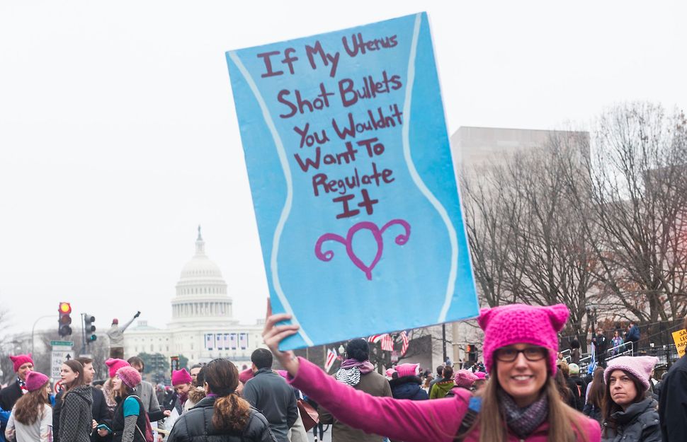 14 Signs From The Women's March To Honor Roe v. Wade's 44th Anniversary ...