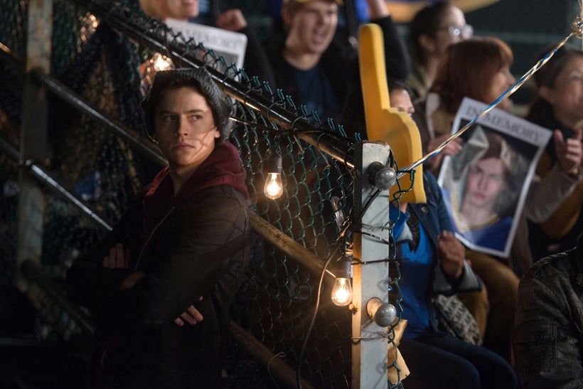 Jughead keeps us posted on what’s going on.
