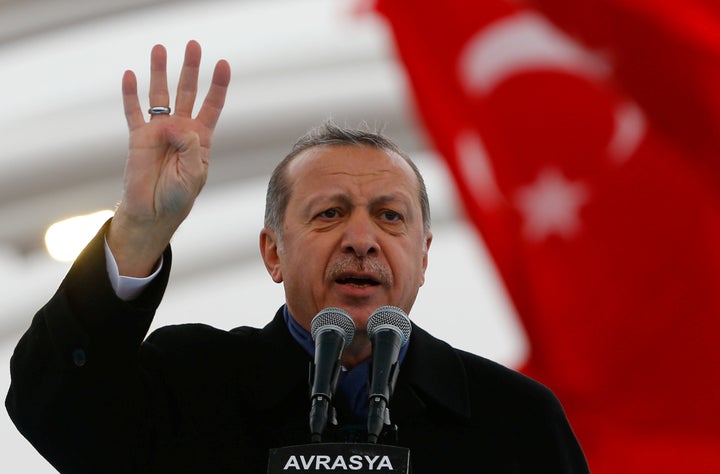 Erdogan makes a speech during the opening ceremony of Eurasia Tunnel in Istanbul. Dec, 20, 2016.