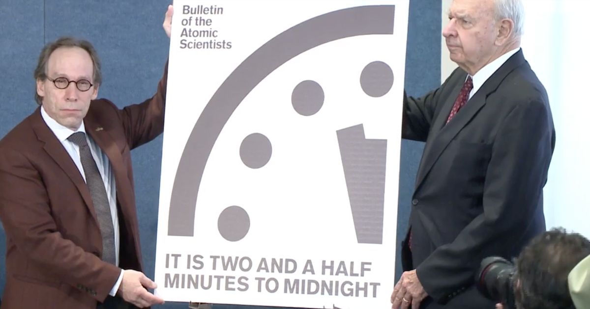 Doomsday Clock Scientists Say Humanity Is Closer To The Apocalypse Now Than At Any Point Since 9855