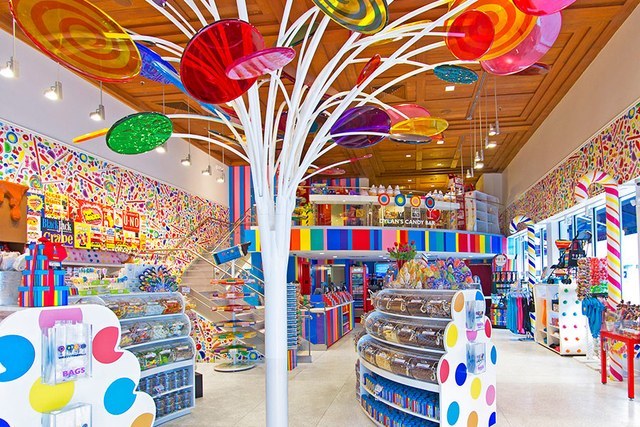 The 10 Most Beautiful Candy Shops Around The World | HuffPost Life