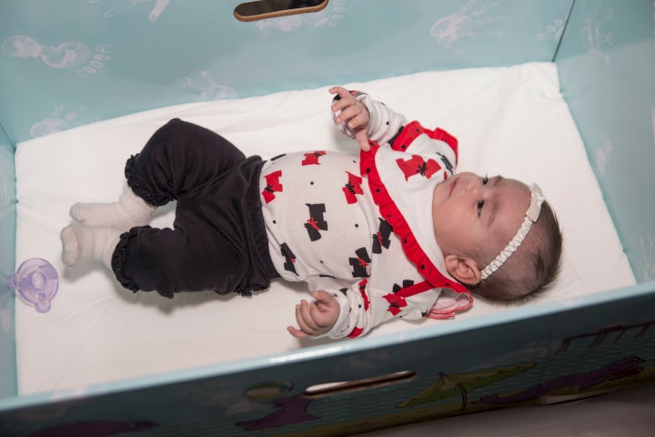 New Jersey parents will receive free baby boxes for their newborns.