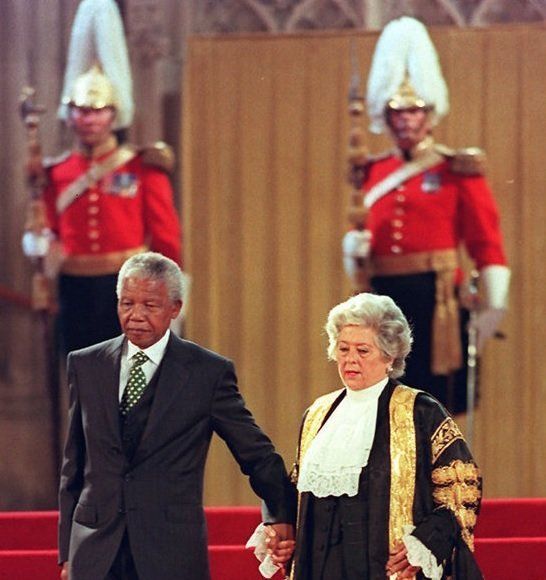 Nelson Mandela in Westminster Hall in 1996