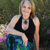 Linda Savage - Licensed psychologist and marriage and family therapist focused on empowering women and promoting sacred partnership