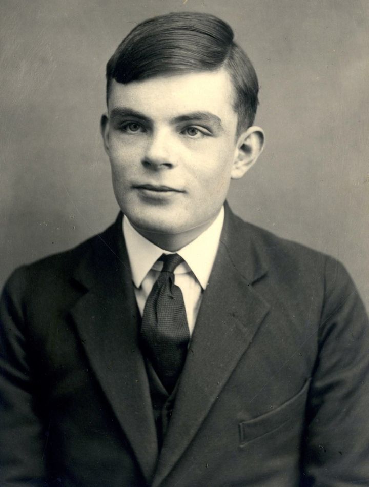 <strong>Alan Turing</strong>