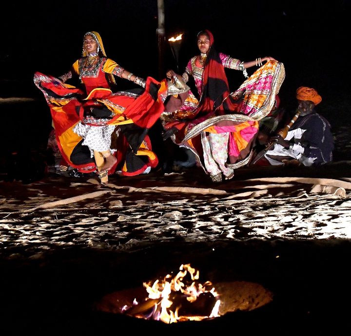 <p><em>Dancers, musicians at the Royal Jodhpur Camp</em> </p>