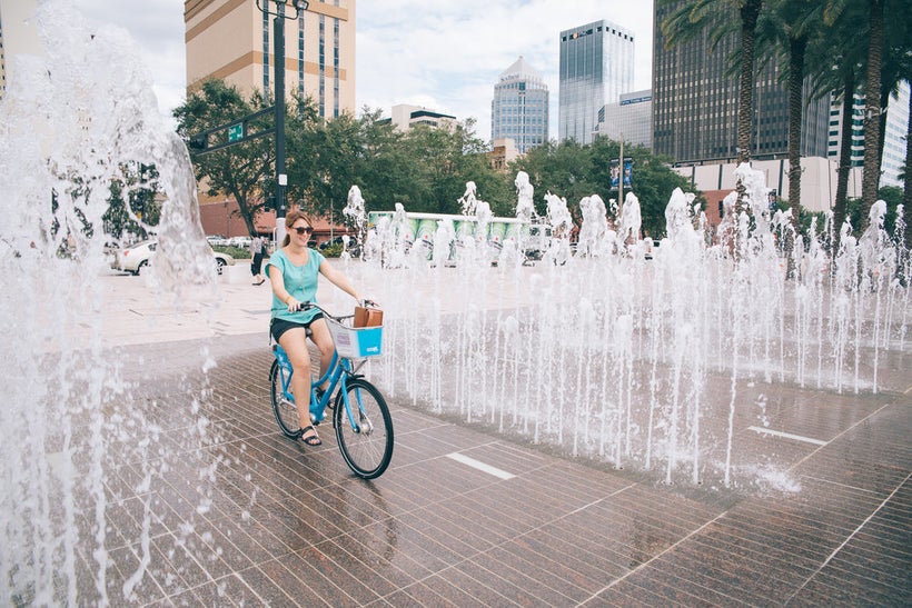 <a rel="nofollow" href="https://www.thetravelpockets.com/new-blog/2016/fun-things-to-do-in-tampa-florida" target="_blank">FEE