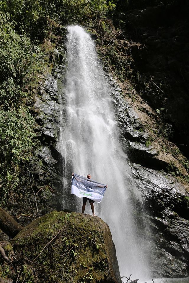 <p>Cameron Brown, Costa Rica</p>