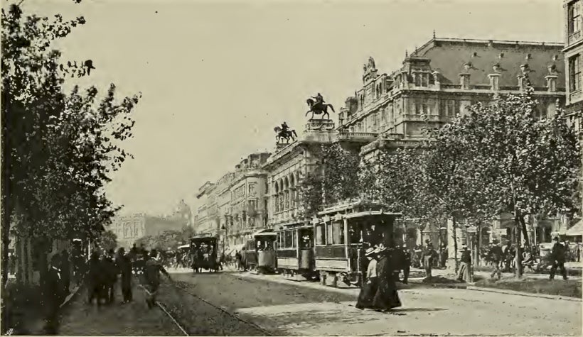 Opernring 1905 (photograph in the public domain)