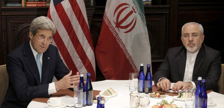 U.S. Secretary of State John Kerry meets with Iran's Foreign Minister Mohammad Javad Zarif in New York, April 22, 2016.