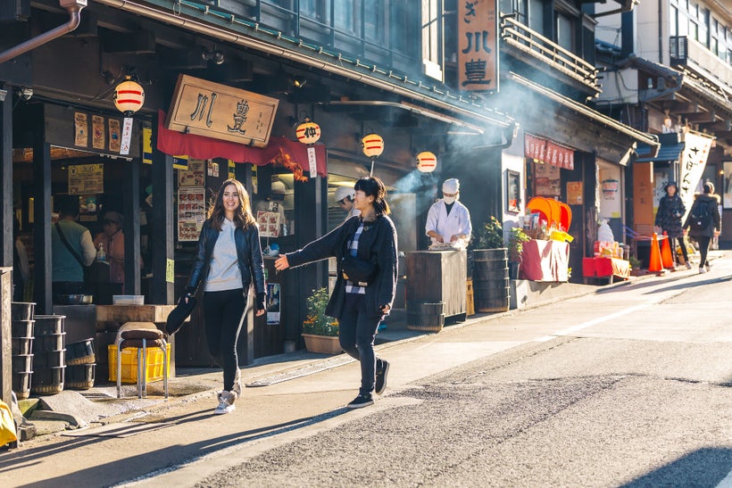 <a rel="nofollow" href="https://www.thetravelpockets.com/new-blog/narita-temple-japan" target="_blank">RAN INTO MY FRIEND FRO
