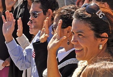 Taking the Oath of Allegiance, Naturalization Ceremony held at the Grand Canyon, 2015