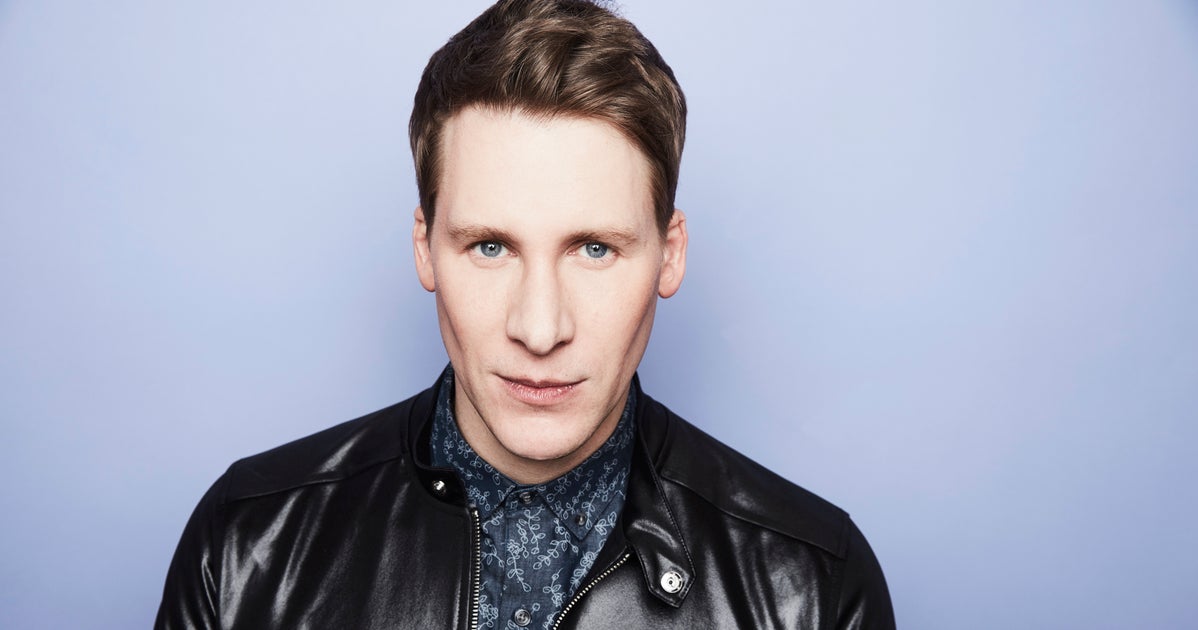 dustin lance black net worth 2025
