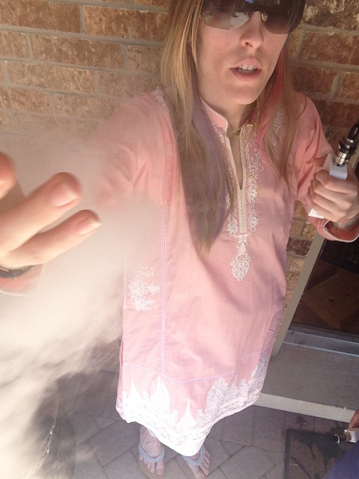 Magic levitating selfie: poooOOOOf!