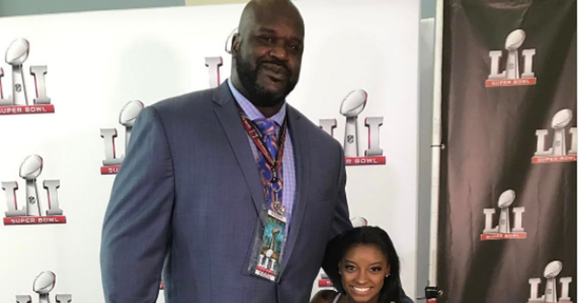 Simone Biles And Shaq Kick Off Super Bowl With An Epic Photo HuffPost(04)