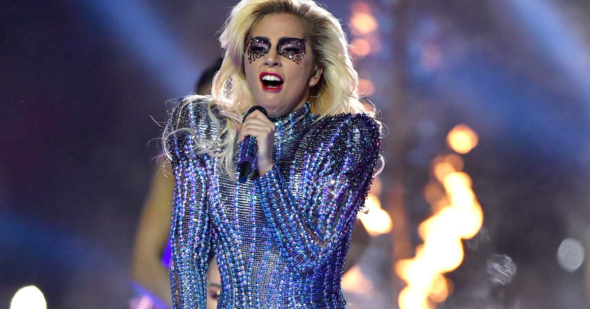 Celebs and fans react to Lady Gaga's epic Super Bowl half-time