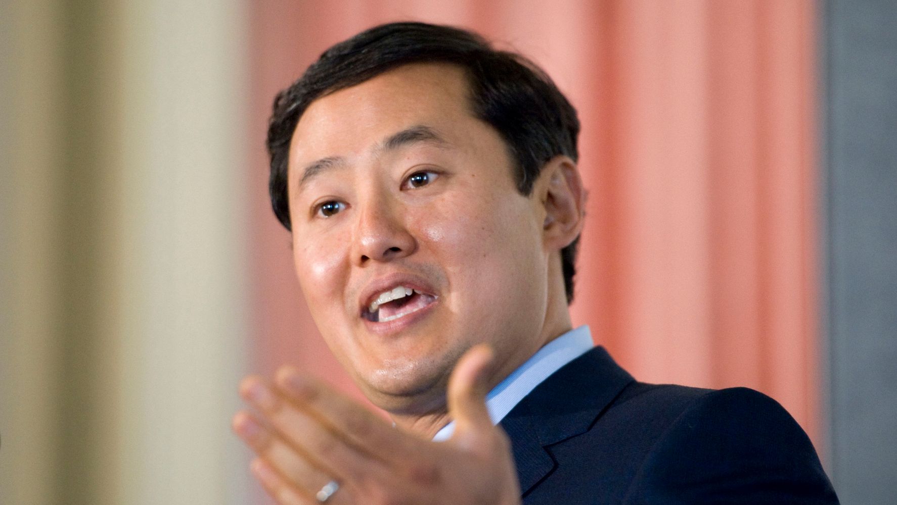 Torture Memo Author John Yoo Has Grave Concerns Over Trumps Use Of Executive Power Huffpost