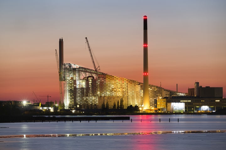  Amager Bakke, Copenhagen's new state-of-the-art waste incineration plant 