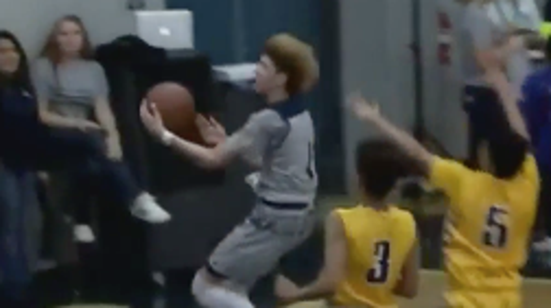 LaMelo Ball Scores 92 Points In A Single High School Basketball Game HuffPost