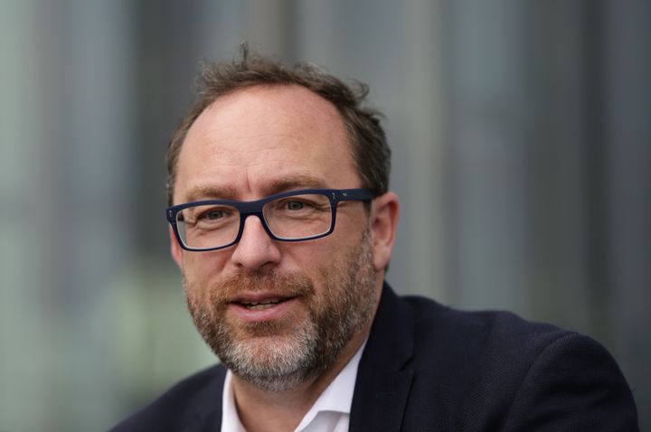 The Daily Mail mocked Wikipedia co-founder Jimmy Wales for allegedly editing his own entry on the site