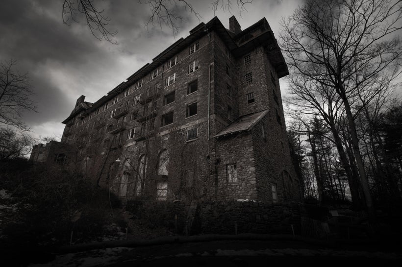 BUCK HILL INN