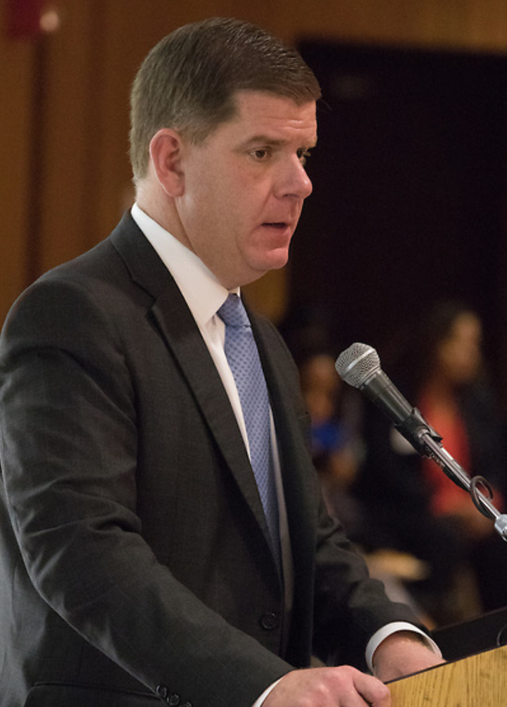 Boston Mayor Martin J. Walsh addresses Jan. 29 JALSA meeting at Temple Israel, Boston