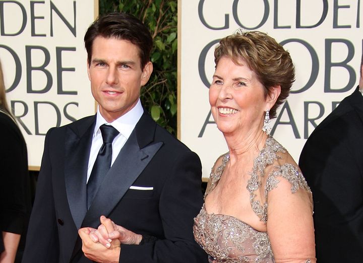 Tom Cruise and his mother attend the 66th Annual Golden Globe Awards in 2009.