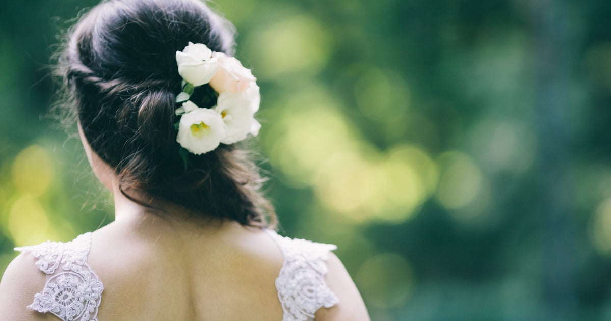 A Dry Cleaner Lost This Bride's 147YearOldWedding Dress. So She