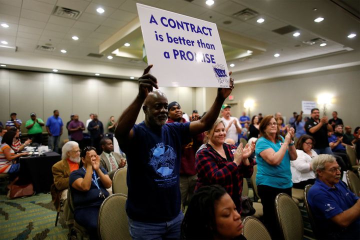 Leonard Smalls of The International Longshoremen's Association, shows his support during a rally held by The International Association of Machinists and Aerospace Workers for Boeing South Carolina workers before Wednesday's vote to organize, in North Charleston, South Carolina, U.S. February 13, 2017. (REUTERS/Randall Hill)