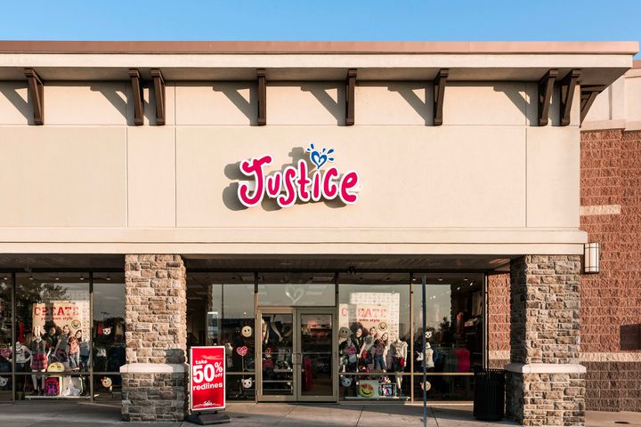 Justice is a tween specialty retailer with over 900 locations around the world.