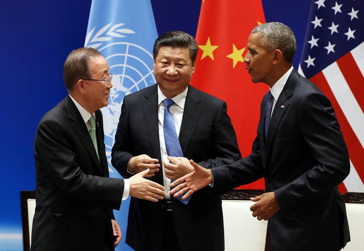 Chinese President Xi Jinping with Barack Obama and UN Secretary General Ban Ki-moon during a joint ratification of the Paris climate change agreement ceremony, 2016. 