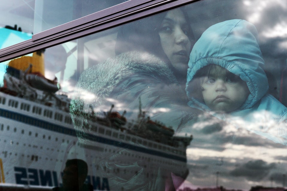 100 Years Of Women Refugees In 63 Riveting Photos Huffpost Uk Women 