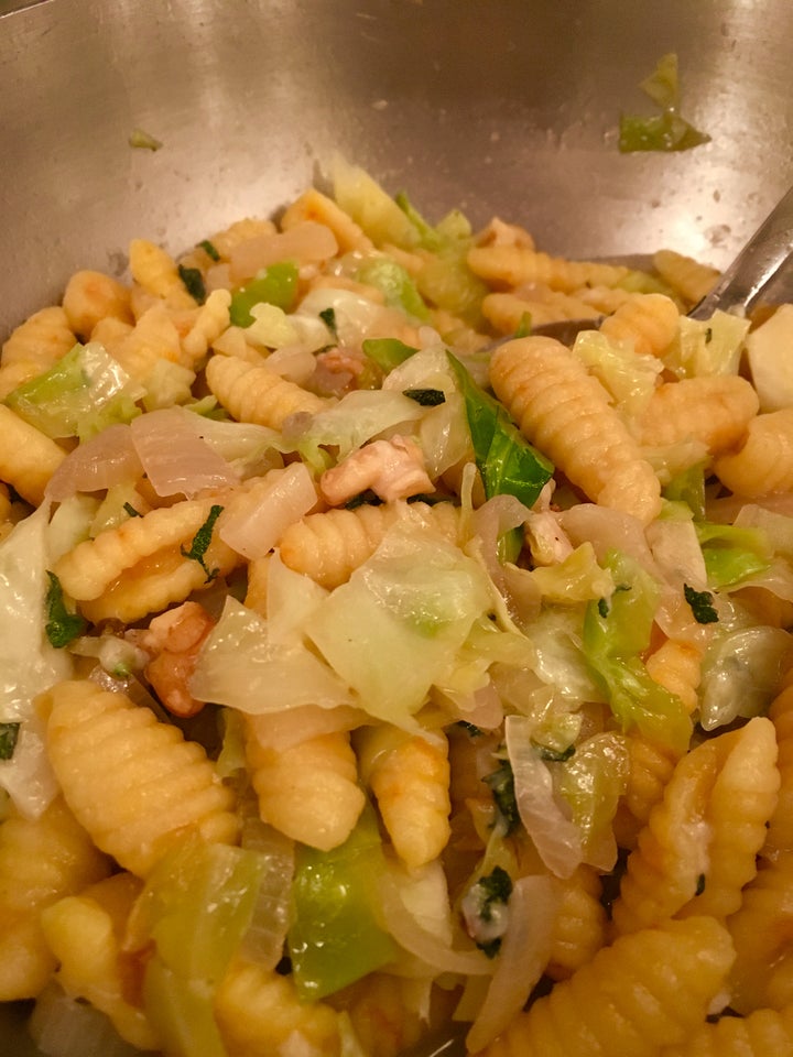 <p>Malloreddus with cabbage, nearly done</p>