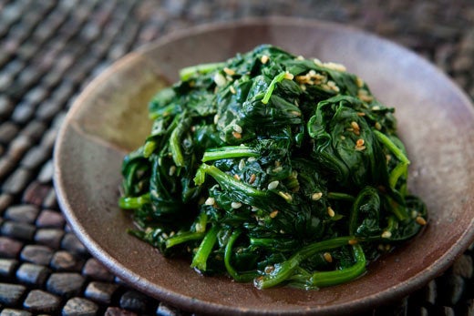 This sautéed spinach is cooked with garlic, giving you the extra immunity boost we all need.