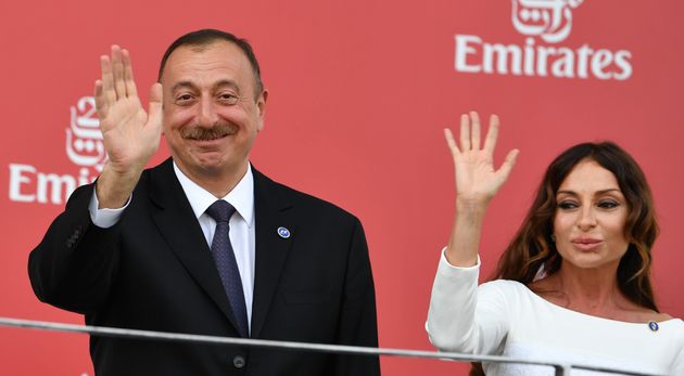 アゼルバイジャンのアリエフ大統領、妻を副大統領に任命　まるでNetflixの「あのドラマ」のようだ