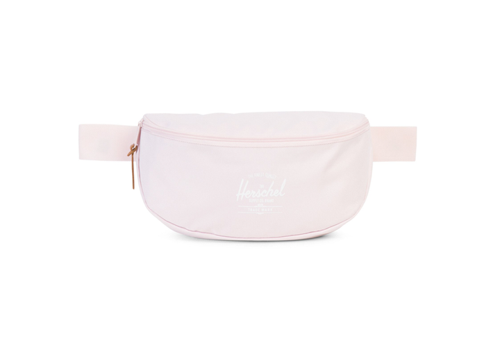 <a rel="nofollow" href="http://shop.herschelsupply.com/collections/hip-packs/products/sixteen-hip-pack-cloud-pink" target="_