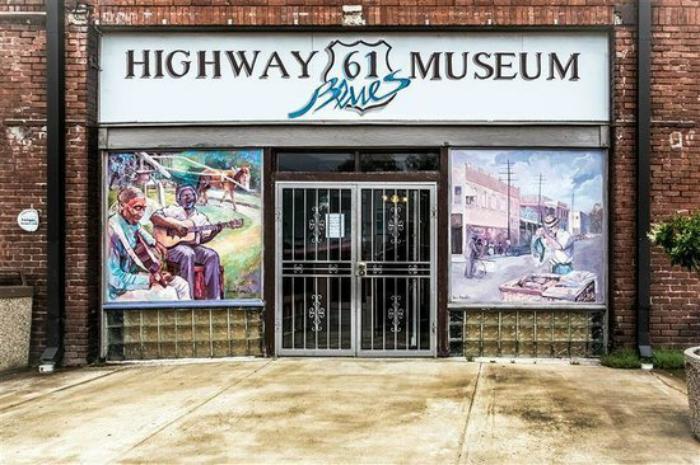 <strong>The Highway 61 Blues Trail</strong>