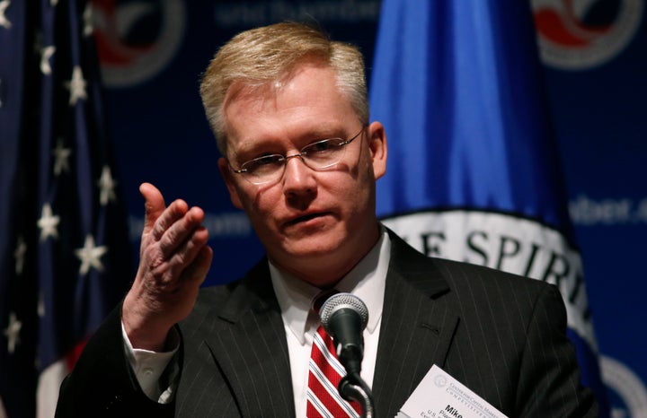 SEC Commissioner Michael Piwowar speaks at the U.S. Chamber of Commerce in Washington, D.C. on Jan. 27, 2014.