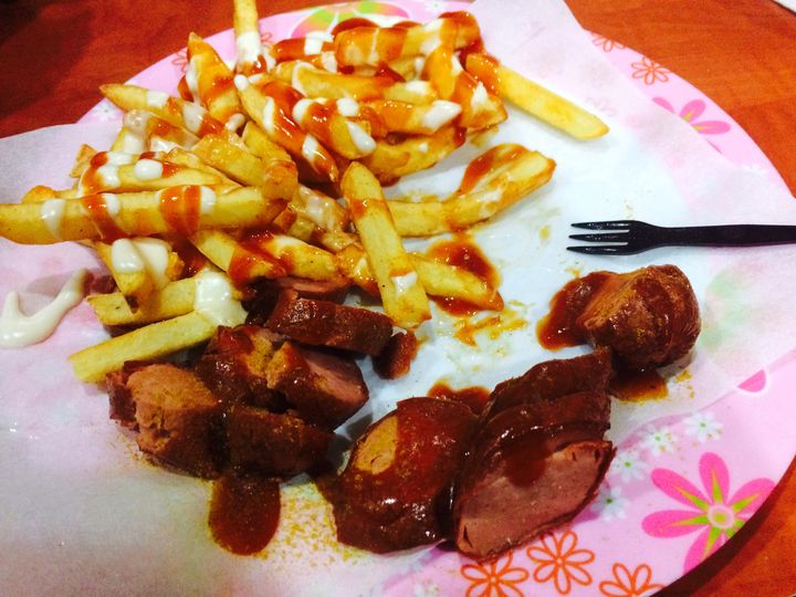 Currywurst, a German dish of fried pork and sauce, won't be served at functions hosted by Germany's environment ministry. The ministry recently announced a ban on all meat and fish products at official events. 