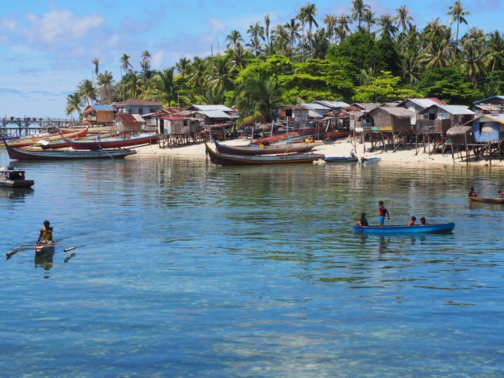 <p>A Bajau Laut village at Mabul Island, Sabah, Malaysian Borneo</p>