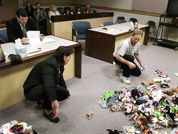 Photo Of Divorced Couple Splitting Up Their Beanie Babies Is Peak ...