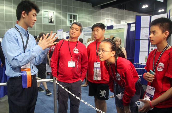 Finalists from the Broadcom MASTERS middle school science and engineering competition have the opportunity to meet finalists from ISEF.