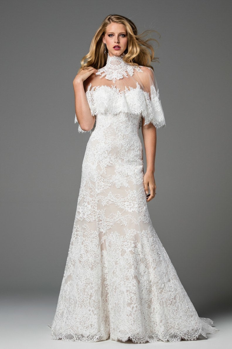 <a rel="nofollow" href="https://www.watters.com/watters/products/velmahilda" target="_blank">Watters</a>