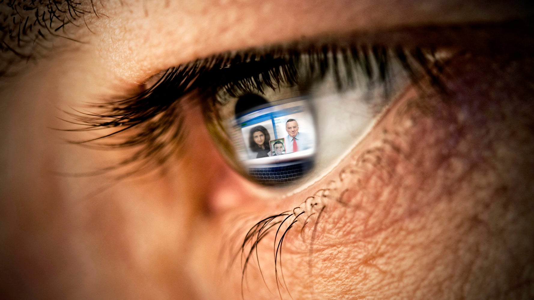 are-computer-screens-really-ruining-our-eyes-huffpost-australia-wellness